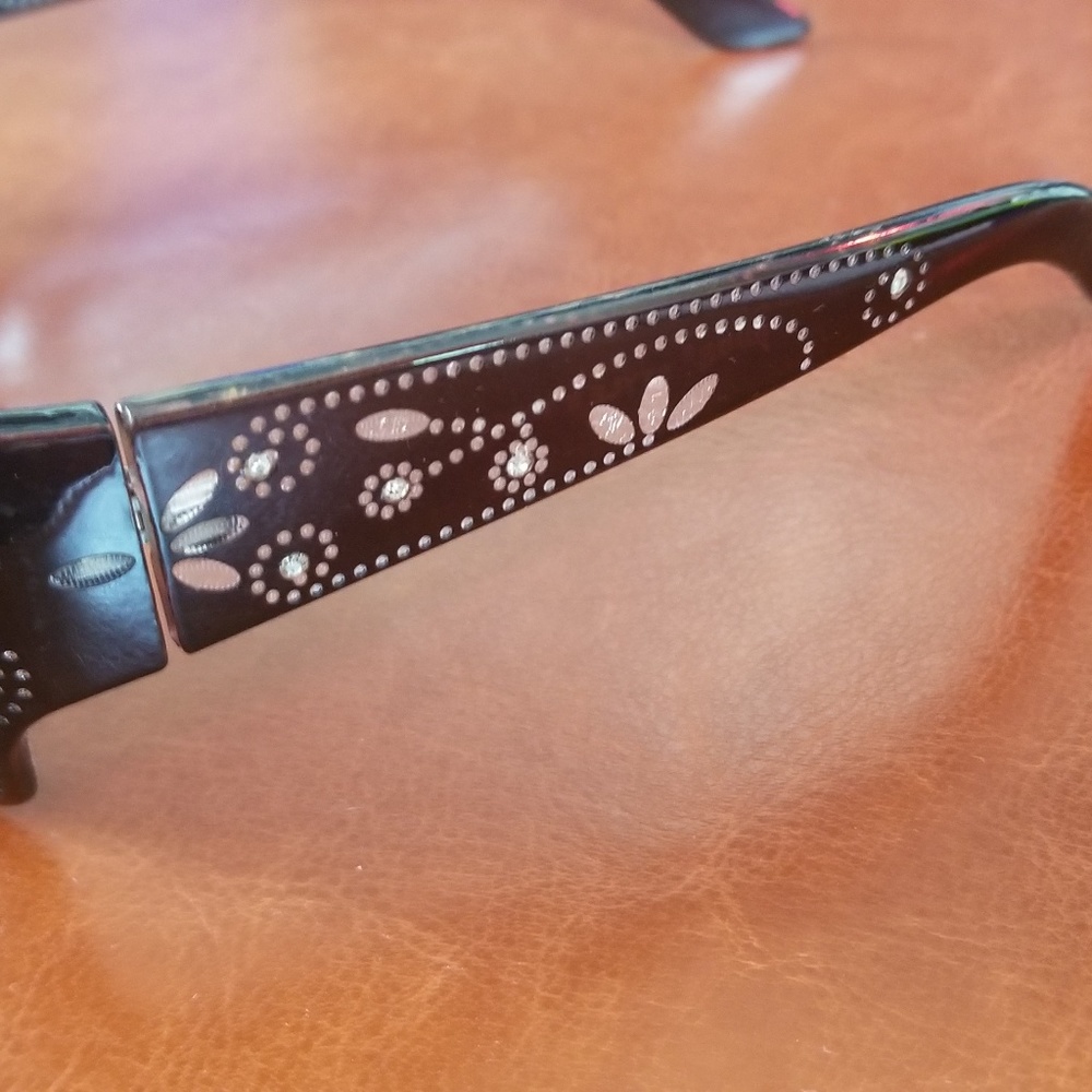 Sunglasses  womens